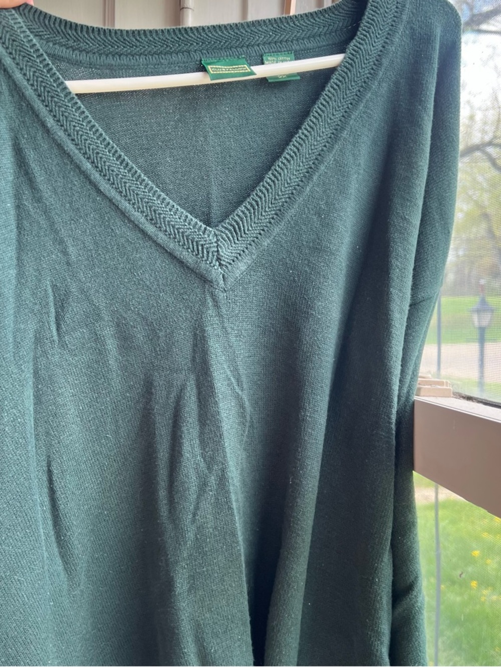 100% cotton men/women Deep Green V-Neck Sweater - Timeless Crew/Scoop Style - Picture 6 of 6